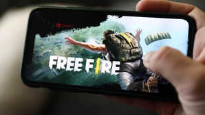 Free Fire Max Redeem Codes May 16 आज के रिडीम कोड्स से पाएं फ्री स्किन्स डायमंड्स और शानदार इनाम ऐसे करें क्लेम