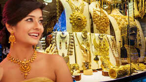 Gold Price गिर रही हैं सोने की कीमतें क्या ज्यादा खरीदना चाहिए या पीछे हट जाना चाहिए