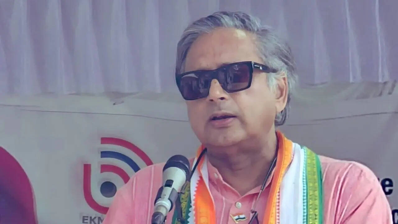 Shashi Tharoor