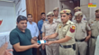 दिल्ली पुलिस ने लौटाए इतने फोन चोरी मोबाइलों की ट्रैकिंग के लिए लिया IMEI सहारा अभी ऑपरेशन जारी