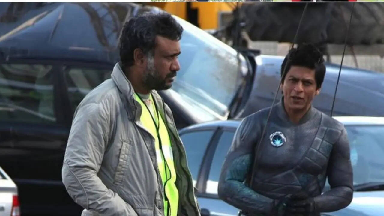 Anubhav Sinha Calls Shahrukh Khan a Middle Class