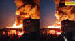 Moradabad Fire मुरादाबाद के कपड़ों के गोदाम में भीषण आग कई किलोमीटर दूर से दिख रहीं लपटें जान बचाकर भागे लोग