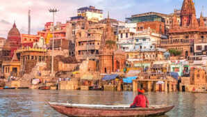 पानी की लहरों पर धीरे-धीरे चलती नौका- छोड़ो मत घूमने का ऐसा मौका इन जगहों का बना डालो प्लान