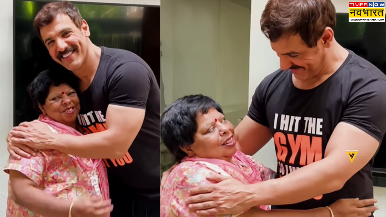 John Abraham huggs Delhi Aunty