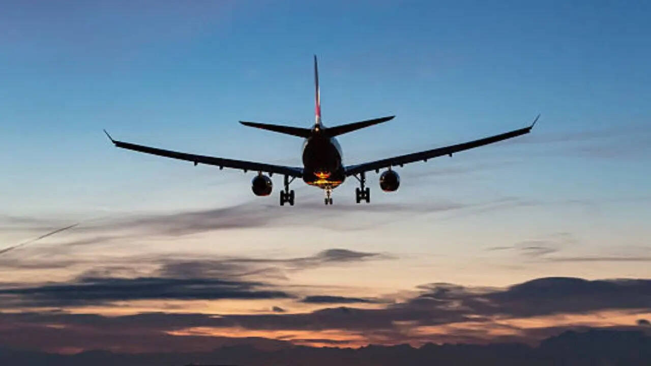 Delhi Airport flight has been turned off