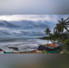 Kerala Rain Alert केरल में मूसलाधार बारिश समुद्र में उठेंगी ऊंची लहरें एंट्री लेने को रेडी मानसून