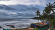 Kerala Rain Alert केरल में मूसलाधार बारिश समुद्र में उठेंगी ऊंची लहरें एंट्री लेने को रेडी मानसून