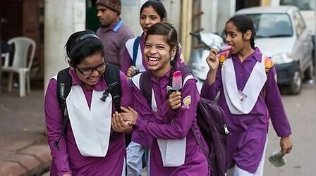 CBSE Sugar Board: बच्चों की सेहत सुधारने के लिए CBSE की अनोखी पहल, अब स्कूलों में लगेंगे शुगर बोर्ड, जानें क्या होगा इसका फायदा