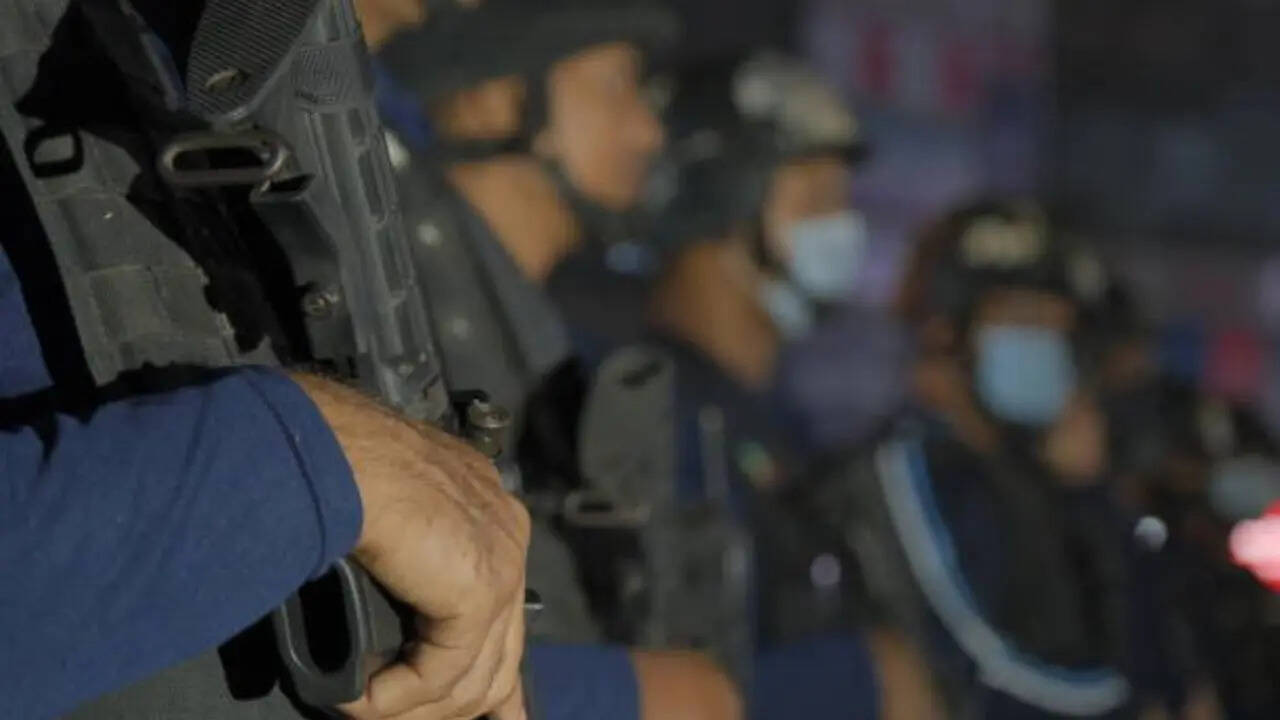 La policía de Bangladesh Swat