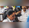 धमकियों के बाद सुरक्षा नहीं मिलने के कारण शर्मिष्ठा को जाना पड़ा गुड़गांव बोले शर्मिष्ठा के वकील