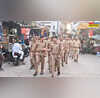 Sambhal News बकरीद से पहले संभल में पुलिस का फ्लैग मार्च संवेदनशील इलाकों को लेकर प्रशासन अलर्ट
