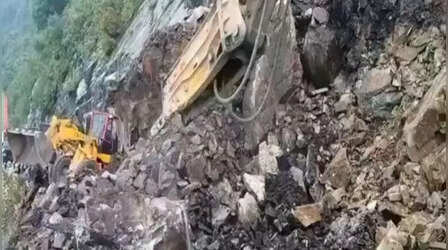 मिजोरम, सिक्किम और अरुणाचल प्रदेश में भारी बारिश के बाद कई इलाकों में भूस्खलन, BRO चला रही ऑपरेशन