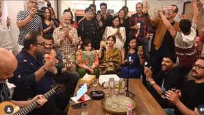 कपिल शर्मा ने आमिर खान की म्यूज़िकल पार्टी में सजाई महफ़िल शंकर महादेवन के साथ छेड़ा ऐसा सुर दीवाने हुए लोग