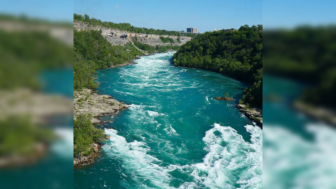 which river cuts tropic of cancer twice in india mahi river length ...