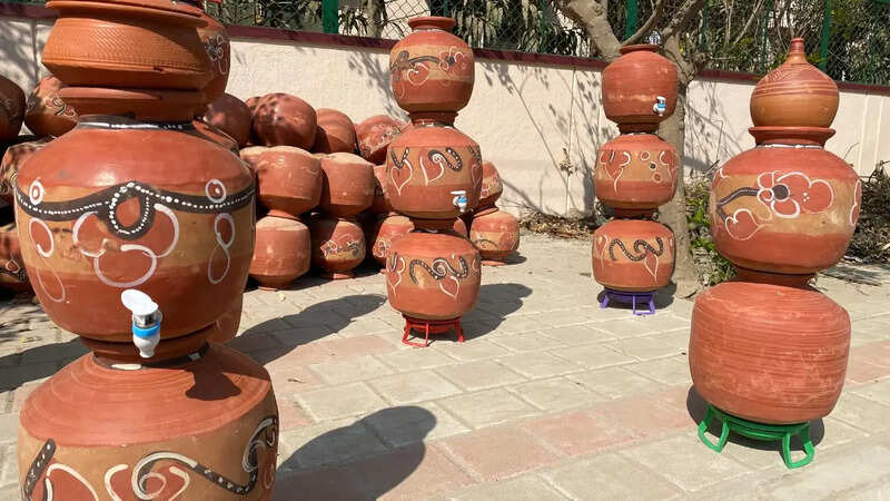 मटके का पानी गर्मी में पीना अच्छा रहता है