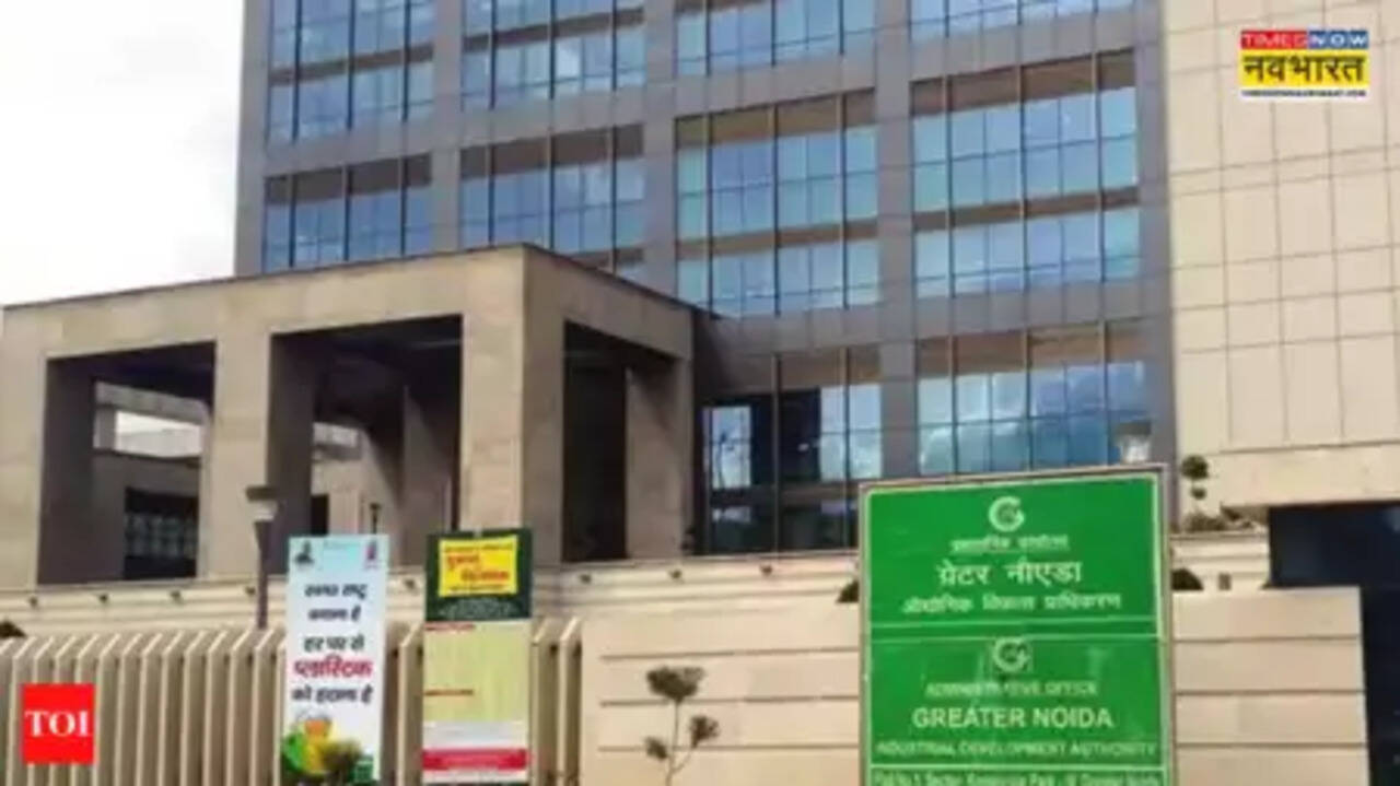 Acción de excavadora de la Autoridad Greno.