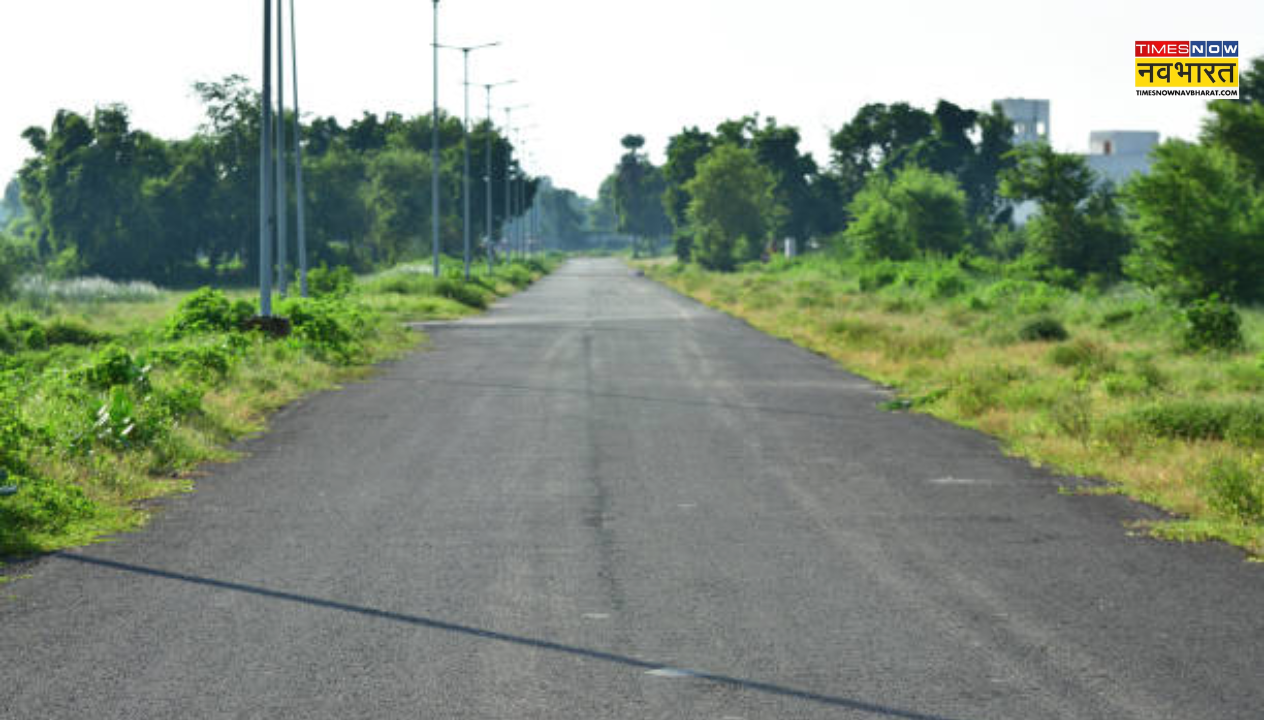 MP Mukhyamantri Majra-Tola Road Road