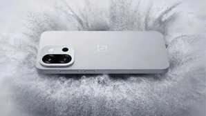 OnePlus 13s की भारत में आज से बिक्री शुरू जानें फीचर्स-कीमत ऑफर्स और बैंक डिस्काउंट