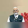 Ahmedabad Plane Crash विमान हादसे के बाद घनघनाने लगे फोन दुखी PM मोदी ने शाह को दिए अहम निर्देश अहमदाबाद के लिए निकले मंत्री