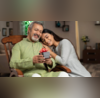 Fathers Day 2025 बढ़ती उम्र के साथ पिता की डाइट में शामिल करें ये देसी सुपरफूड बुढ़ापे तक जिएंगे स्वस्थ जीवन