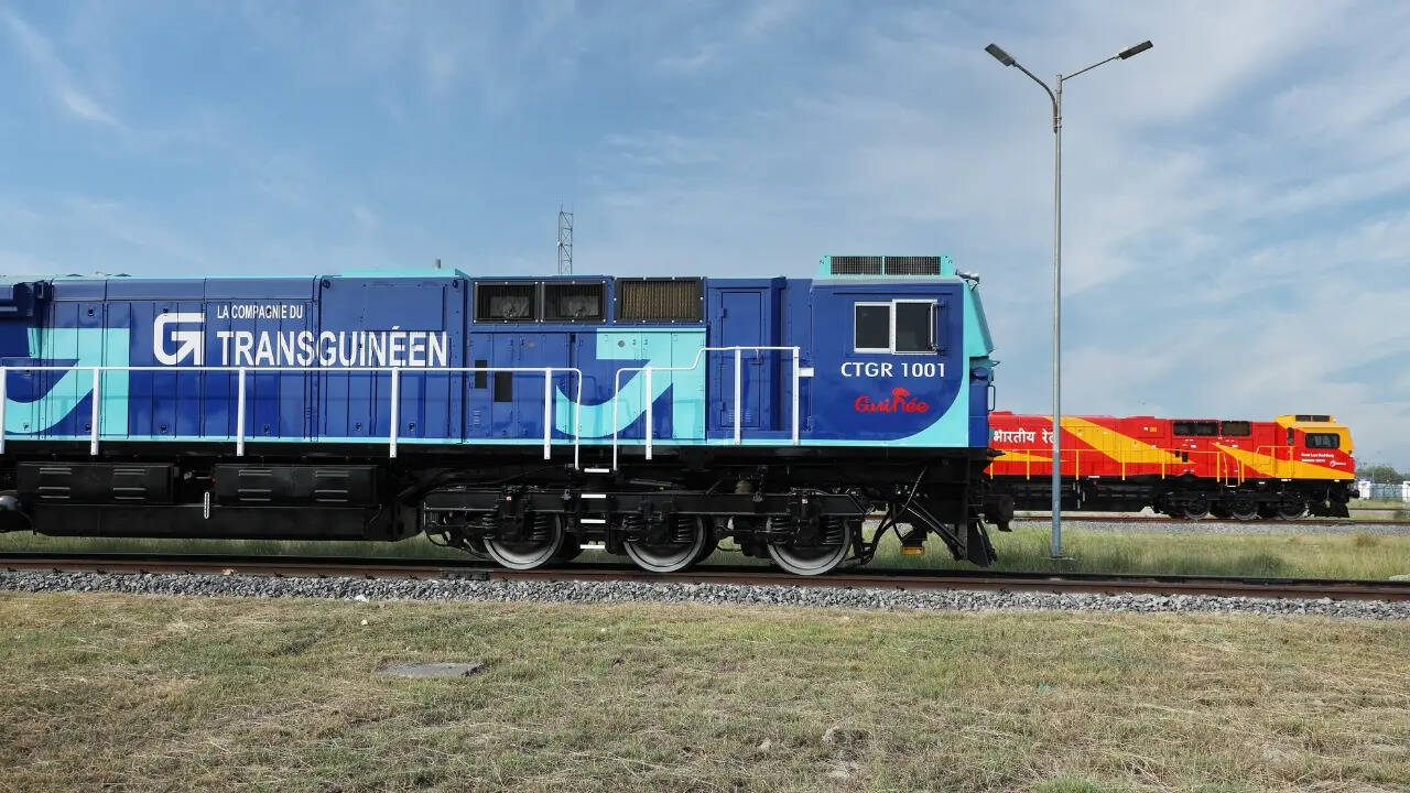 ES43ACmi Locomotive