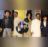 Sitaare Zameen Par Screening गर्लफ्रेंड का हाथ थाम पहुंचे आमिर खान शाहरुख-सलमान सहित इन स्टार्स ने सजाई महफिल
