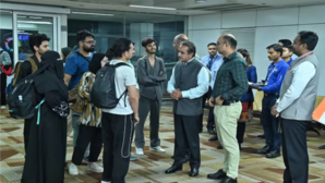 भारतीयों को निकालने के लिए ईरान खोलेगा अपना एयरस्पेस आज रात दिल्ली पहुंचेंगे 1000 नागरिक
