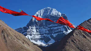 छह साल बाद कैलाश मानसरोवर यात्रा का शुभारंभ नाथूला मार्ग से पहला जत्था रवाना