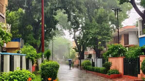 Delhi Ka Mausam दिल्ली की दहलीज पर मानसून झमाझम बारिश के लिए रहें तैयार उमस भरी गर्मी पर लगेगा ब्रेक