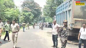 Murshidabad तीर्थ स्नान से लौट रहे श्रद्धालु हुए हादसे का शिकार खड़े डंपर से टकराया ट्रक 5 की दर्दनाक मौत