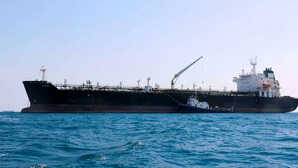 Strait of Hormuz होर्मुज जलडमरूमध्य बंद करेगा ईरान संसद में प्रस्ताव पास पूरी दुनिया की तेल सप्लाई होगी प्रभावित