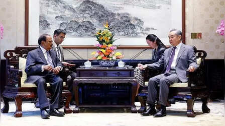 चीन के विदेश मंत्री से मिले NSA डोभाल, PAK से संघर्ष के बाद पहली उच्च स्तरीय बैठक, आतंकवाद पर हुई चर्चा