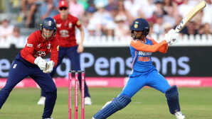 IND W vs ENG W 3rd T20 Preview भारत-इंग्लैंड तीसरे महिला टी20 में इतिहास रचने उतरेगी टीम इंडिया यहां जानिए मैच की खास बातें