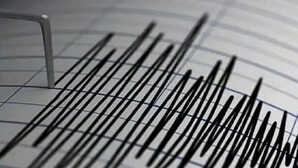 पाकिस्तान में ये क्या हो रहा है सिर्फ जून में कराची में लगे करीब 60 भूकंप के झटके दहशत में लोग