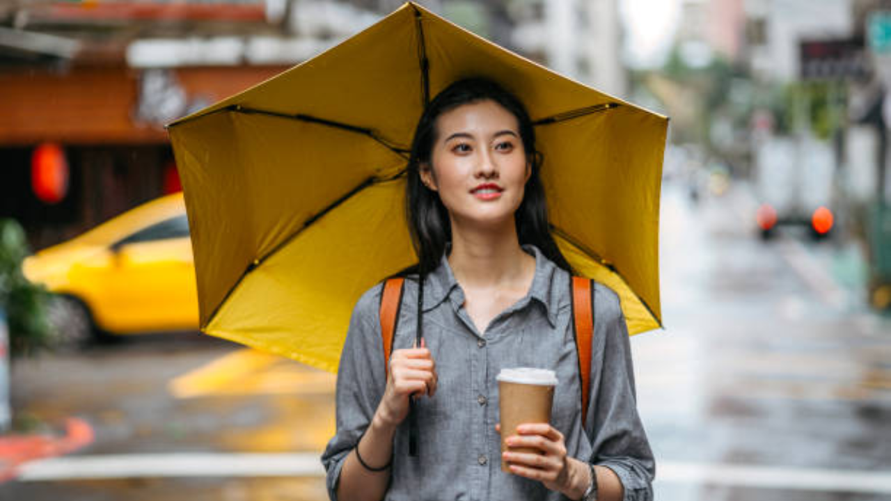Barish Mein Mindfull Walking Ke fayde