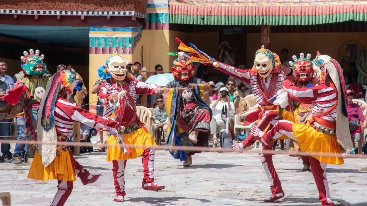 Hemis Festival Ladakh 2025 cualquier religión