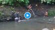 Shocking Video नदी में नहाने गए तीन दोस्तों पर जंगली दैत्य ने किया हमला कैमरे में कैद हो गई बुरी अनहोनी