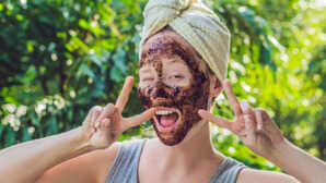Coffee For Skin Care स्किन के लिए वरदान है कॉफी जान लें चेहरे पर कॉफी लगाने से क्या होता है