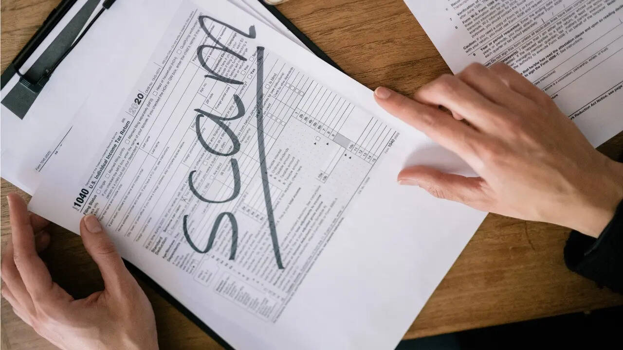 house sold twice scam in noida