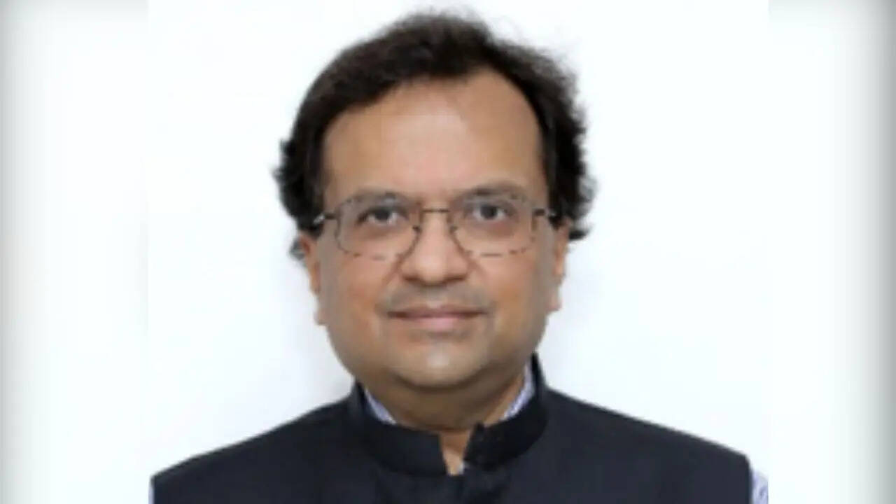 GOVIND MOHAN