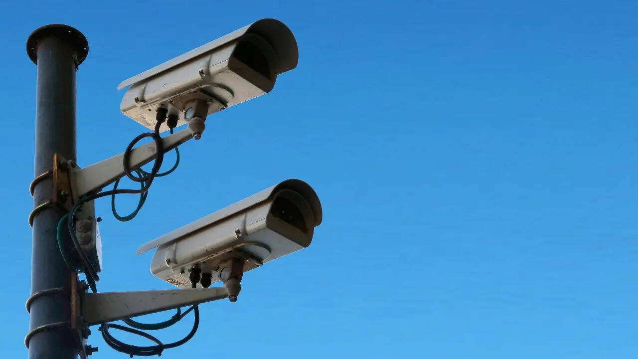 cctv security before independence day in delhi