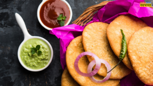Aloo Kachori Recipe in Hindi घर पर बनाएं देसी टपरी स्टाइल कचौड़ी देखें चाय के साथ एन्जॉय करने के लिए बढ़िया रेसिपी