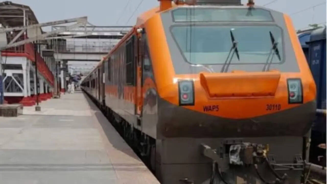 Amrit bharat train 