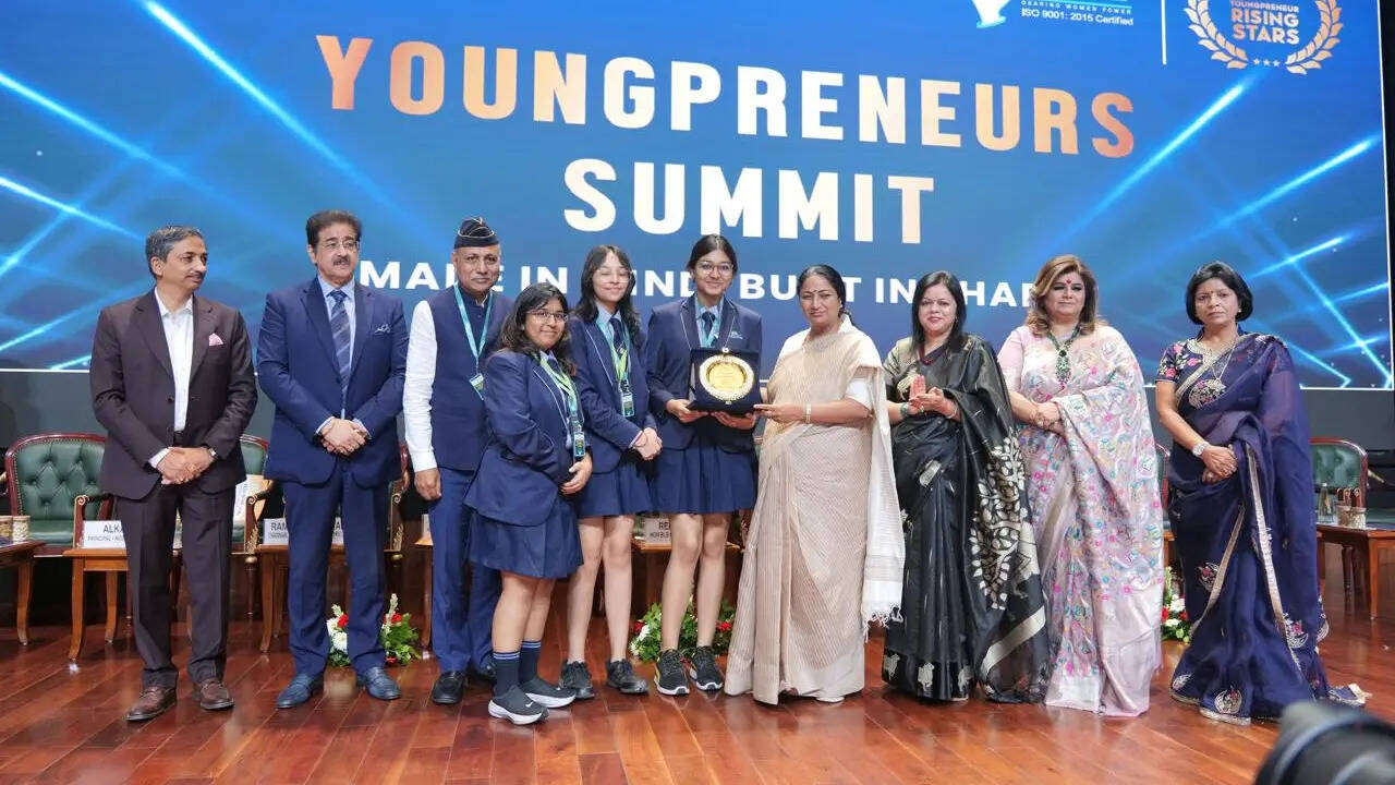 Shiva Nadar School Radhika Ojha Project Rahat fue honrado