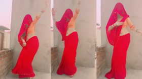 Dance Video घूंघट में देसी भाभी ने छत पर मटकाई ऐसी कमर स्वैग देख लोग बोले- माहौल बदल दिया