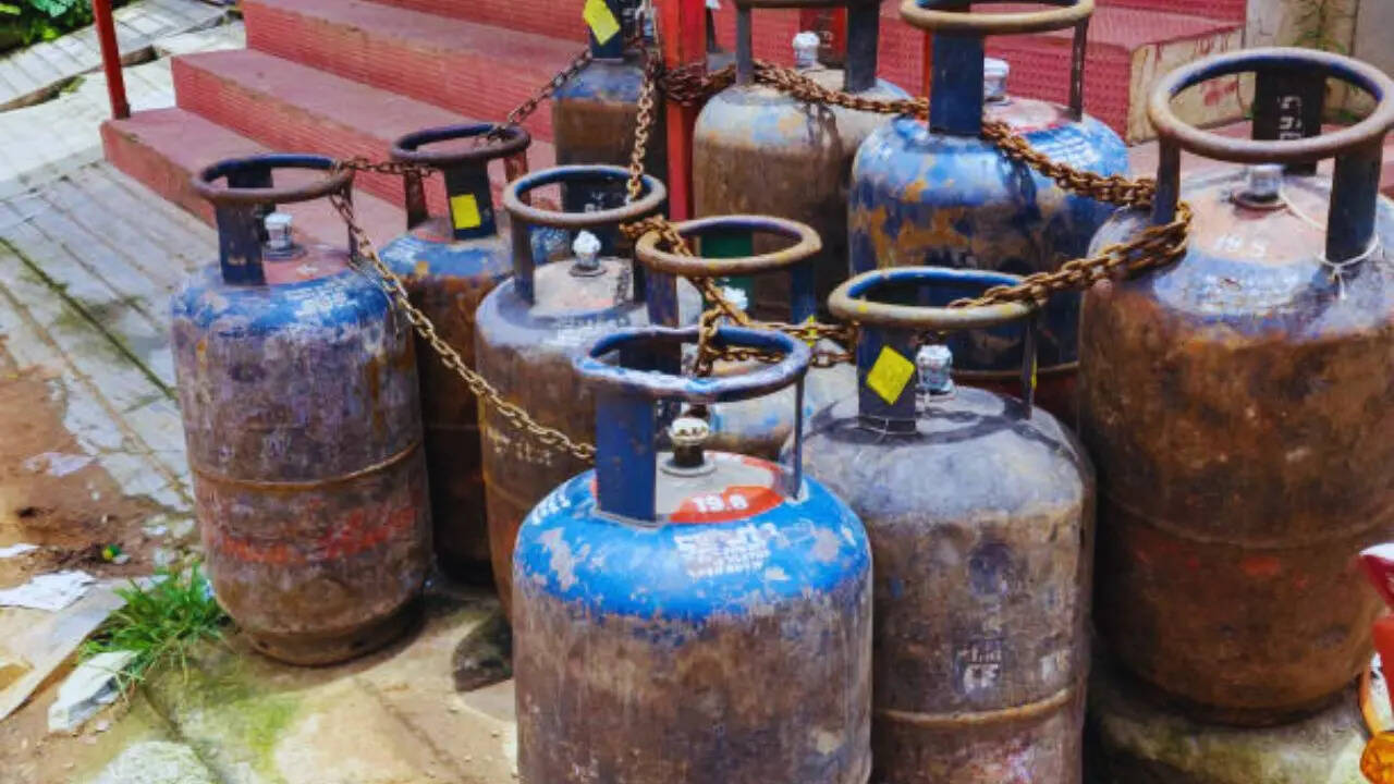 Commercial Gas Cylinders