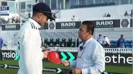 IND vs ENG: शुभमन गिल से इंप्रेस हुए सुनील गावस्कर, मैच के बीच में दिया खास तोहफा