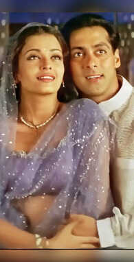 पत्थर दिल इंसान को भी प्यार में पिघलने के लिए मजबूर कर देंगे ये 7 सॉन्ग