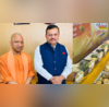 यह सिर्फ आम नहीं किसानों के समर्पण का स्वाद है जब CM योगी ने कानपुर सांसद के पढ़े कसीदे