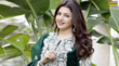 Bhagyashree Hair Oil भाग्यश्री ने बताया मोटी-घनी जुल्फों का राज बस 5 चीजों से बना लें देसी तेल महीने में दिखने लगेगा असर